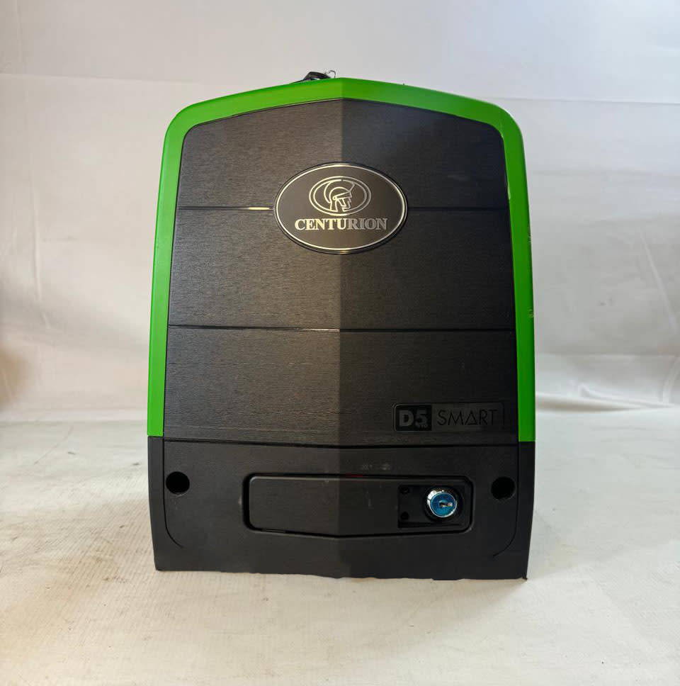 Garage & Gate Motors Centurion D5 Evo Smart Gate Motor with 2 x remotes and baseplate